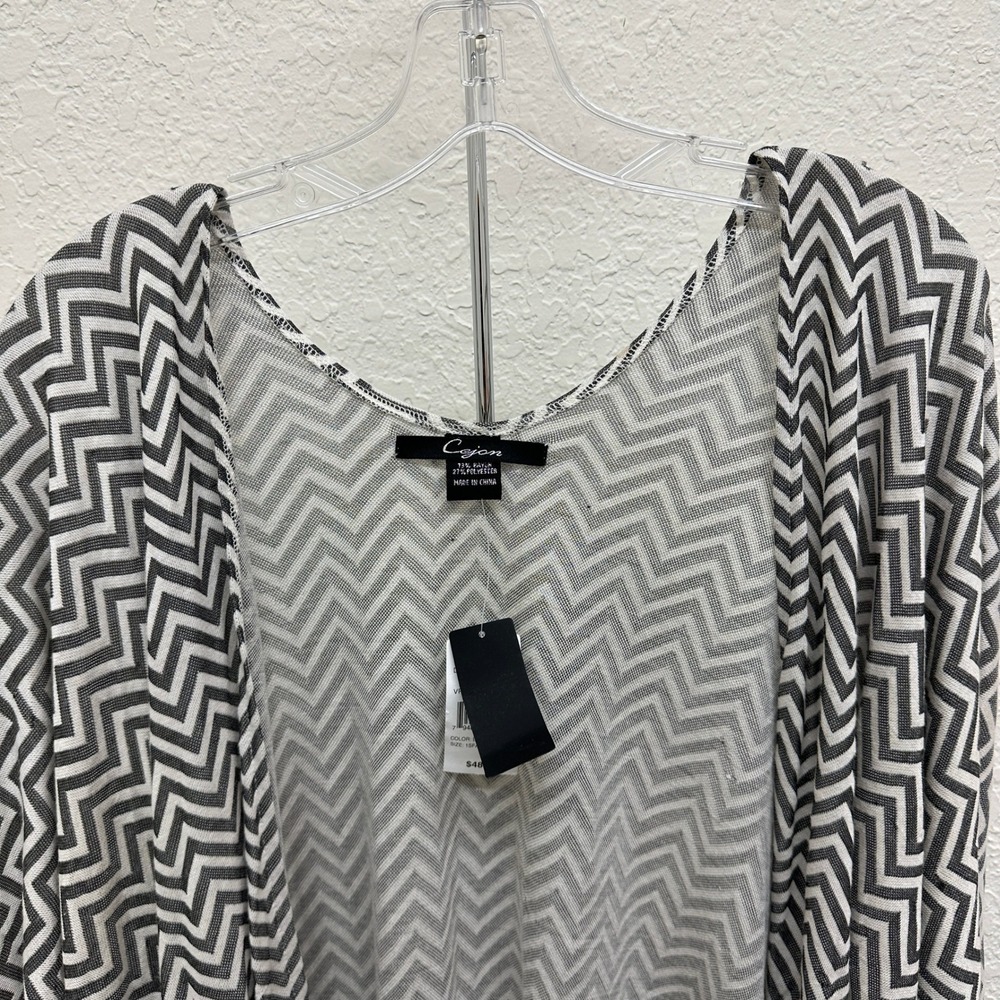 Cejon Womens Black White Chevron Zig Zag Open Front Kimono Wrap Cover Up NWT